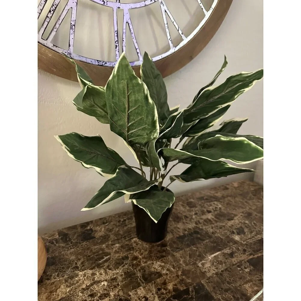 Artificial Green Foliage Plant In Black Pot - Decorative Faux Leaf Arrangement F